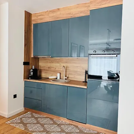 Harmony Peak Apartment *