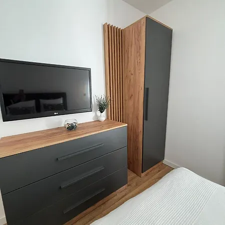 Harmony Peak Apartment *